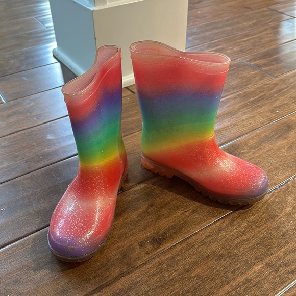 good condition rainbow kids rainboot - Picture 1 of 4